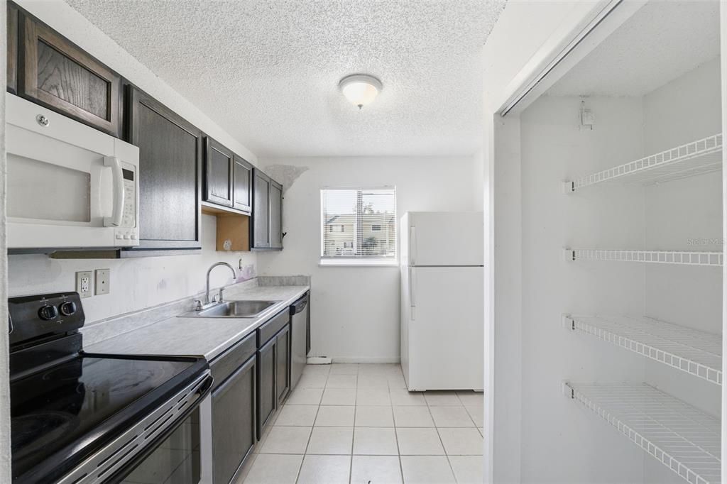 En Venta: $159,900 (2 camas, 1 baños, 1032 Pies cuadrados)