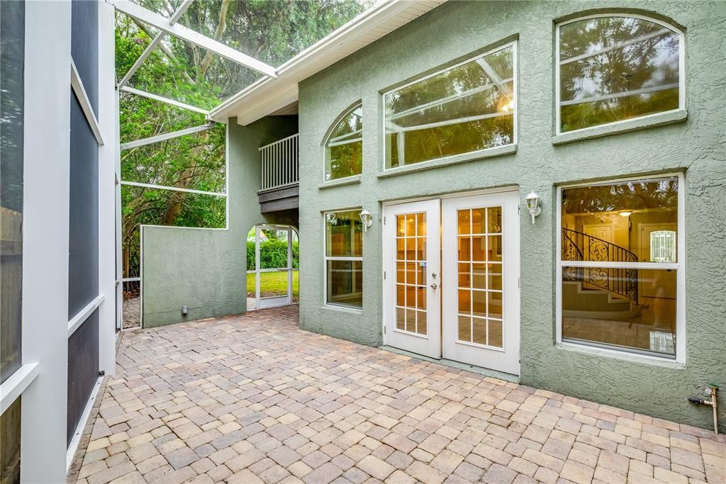 For Sale: $297,500 (3 beds, 2 baths, 1445 Square Feet)