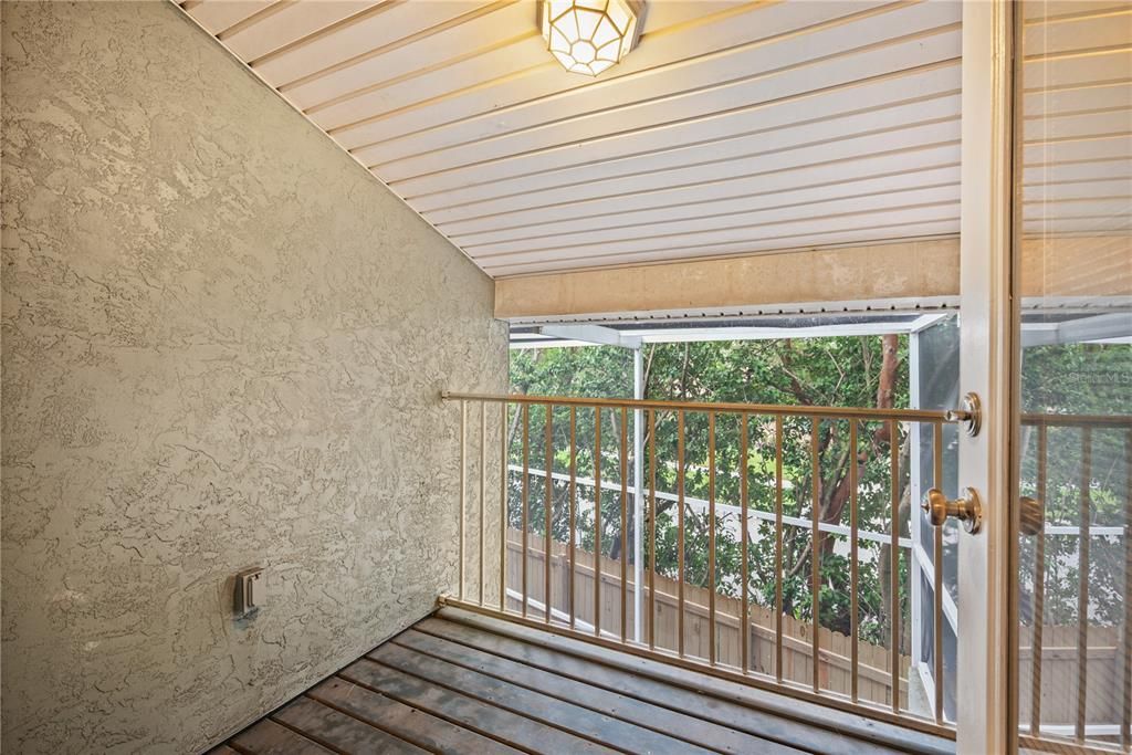 For Sale: $297,500 (3 beds, 2 baths, 1445 Square Feet)