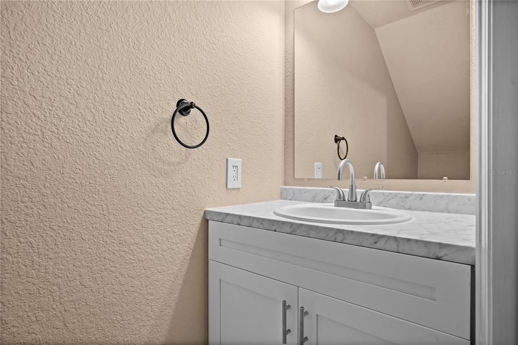 For Sale: $297,500 (3 beds, 2 baths, 1445 Square Feet)