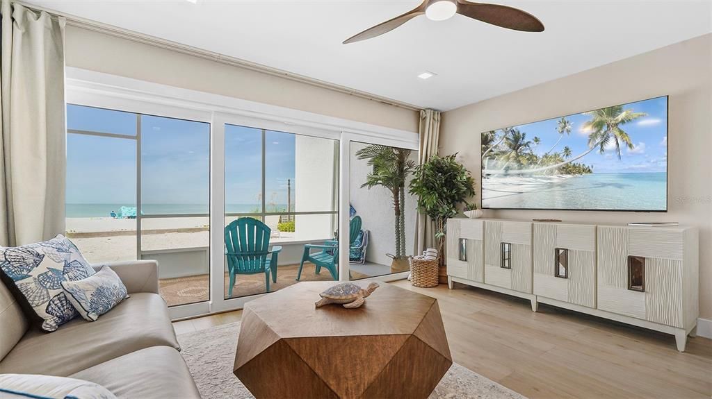 For Sale: $1,350,000 (1 beds, 1 baths, 660 Square Feet)