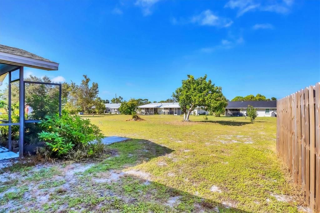 En Venta: $374,900 (4 camas, 0 baños, 2103 Pies cuadrados)