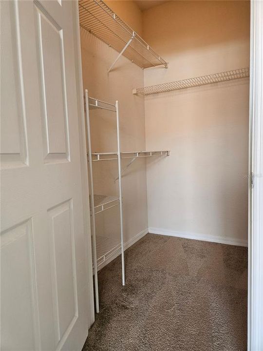 В аренду: $1,400 (1 спален, 1 ванн, 967 Квадратных фут)