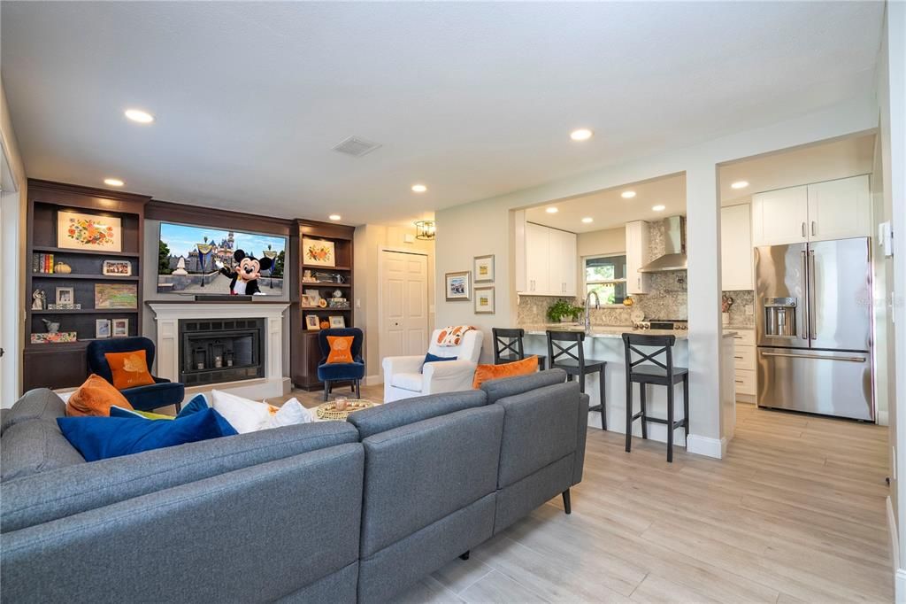 For Sale: $640,000 (4 beds, 2 baths, 1819 Square Feet)