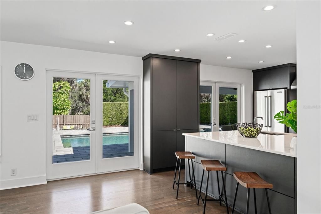 Active With Contract: $1,799,000 (4 beds, 3 baths, 2907 Square Feet)