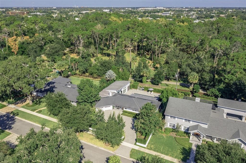 Active With Contract: $1,799,000 (4 beds, 3 baths, 2907 Square Feet)