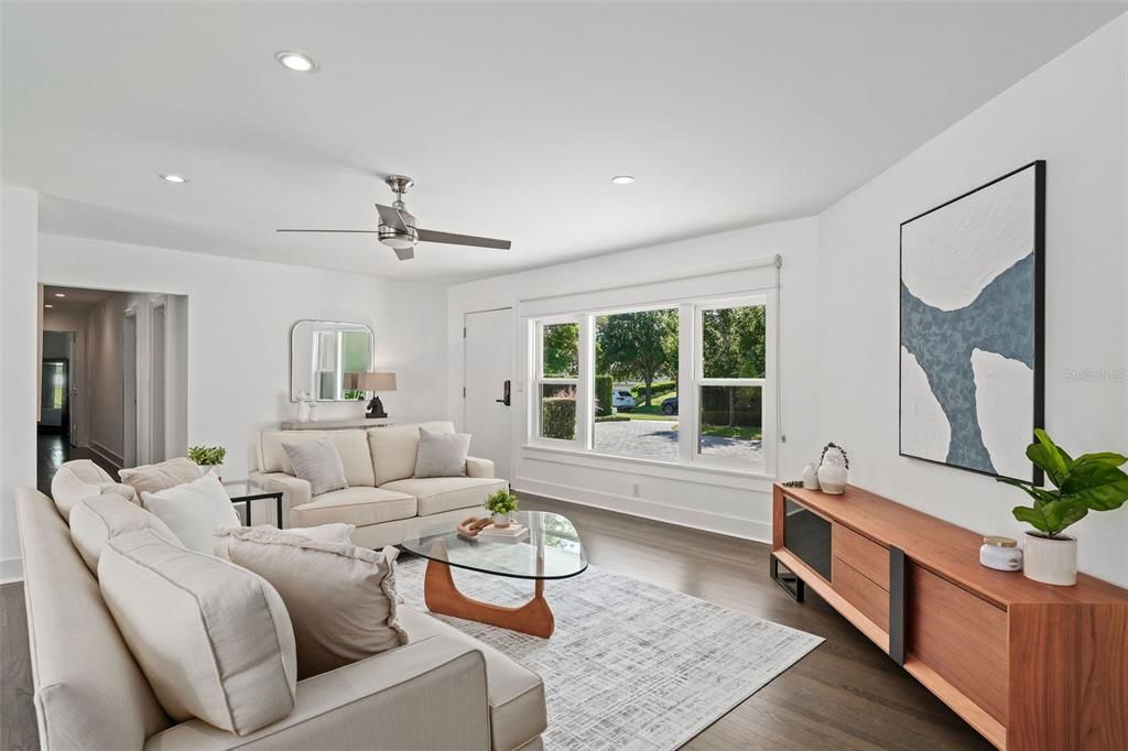 Active With Contract: $1,799,000 (4 beds, 3 baths, 2907 Square Feet)
