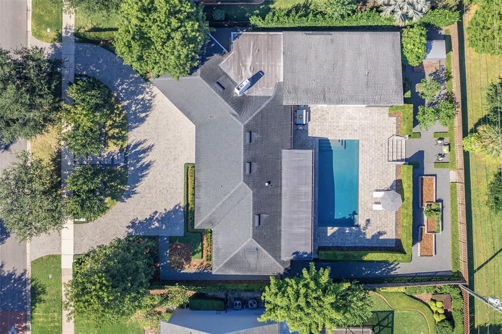 Active With Contract: $1,799,000 (4 beds, 3 baths, 2907 Square Feet)