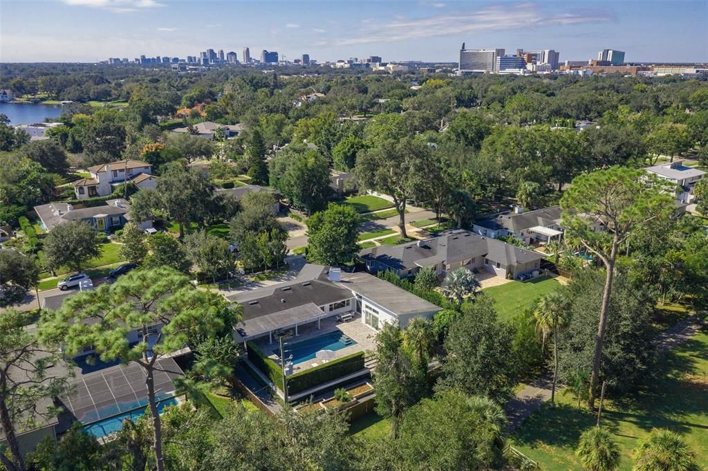 Active With Contract: $1,799,000 (4 beds, 3 baths, 2907 Square Feet)