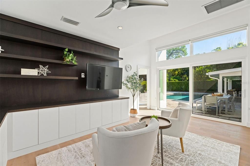 Active With Contract: $1,799,000 (4 beds, 3 baths, 2907 Square Feet)