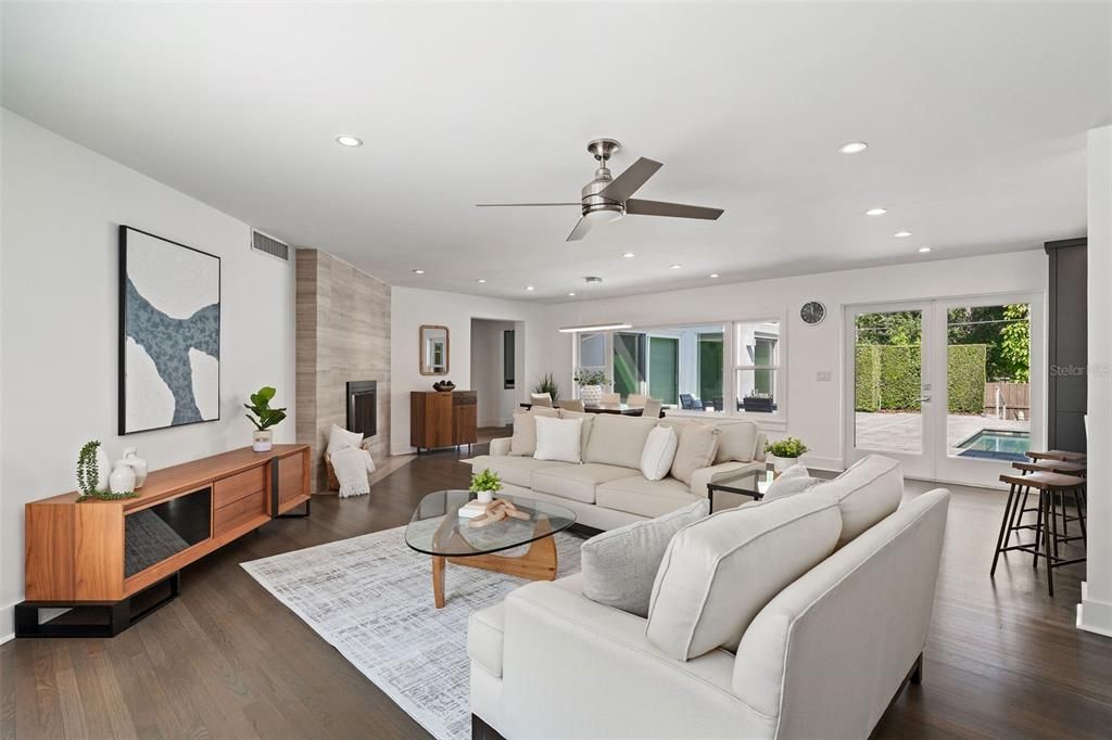 Active With Contract: $1,799,000 (4 beds, 3 baths, 2907 Square Feet)