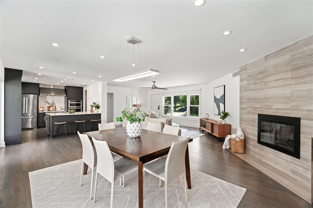 Active With Contract: $1,799,000 (4 beds, 3 baths, 2907 Square Feet)