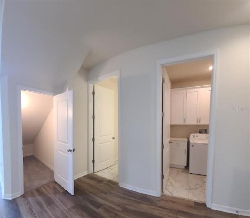 Active With Contract: $2,995 (3 beds, 2 baths, 2050 Square Feet)