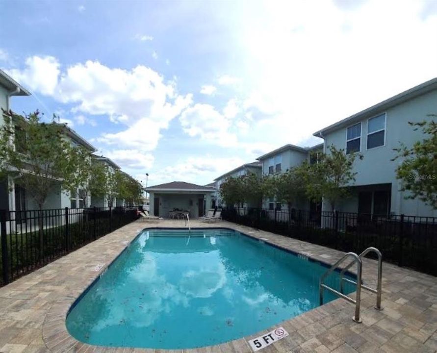 Active With Contract: $2,995 (3 beds, 2 baths, 2050 Square Feet)