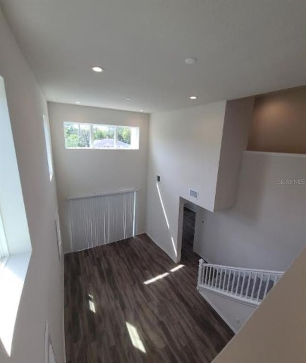 Active With Contract: $2,995 (3 beds, 2 baths, 2050 Square Feet)