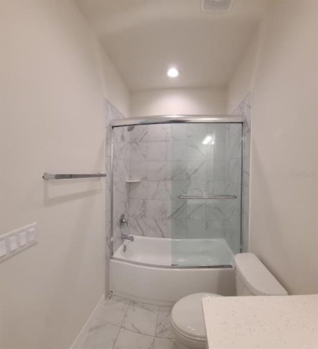 Active With Contract: $2,995 (3 beds, 2 baths, 2050 Square Feet)