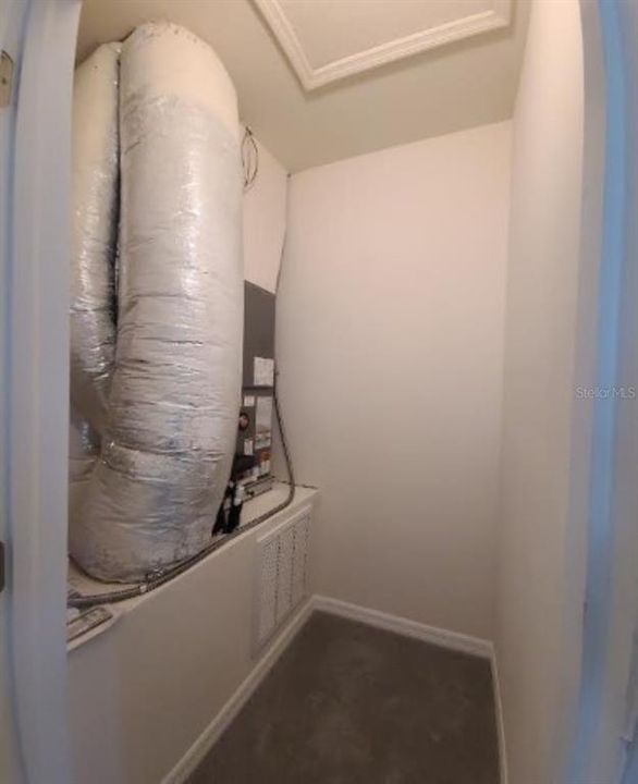 Active With Contract: $2,995 (3 beds, 2 baths, 2050 Square Feet)