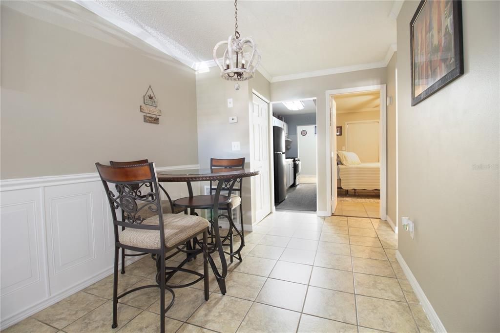 For Sale: $120,000 (1 beds, 1 baths, 745 Square Feet)