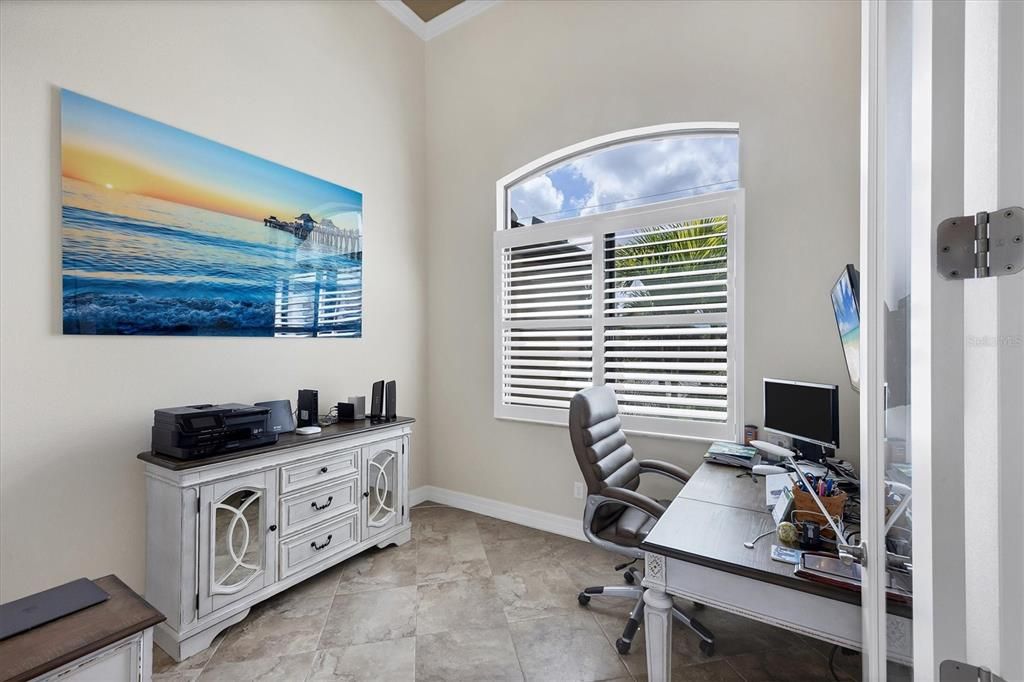 For Sale: $669,000 (3 beds, 2 baths, 2093 Square Feet)