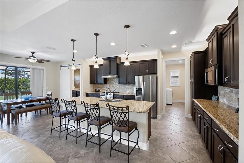 For Sale: $669,000 (3 beds, 2 baths, 2093 Square Feet)