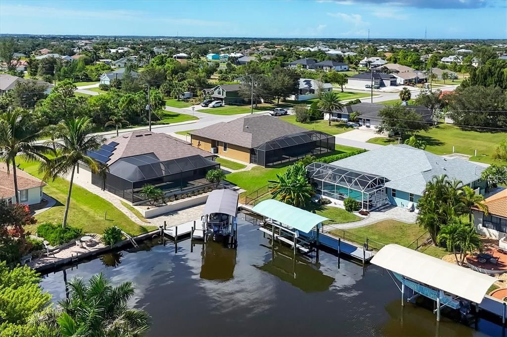 For Sale: $669,000 (3 beds, 2 baths, 2093 Square Feet)