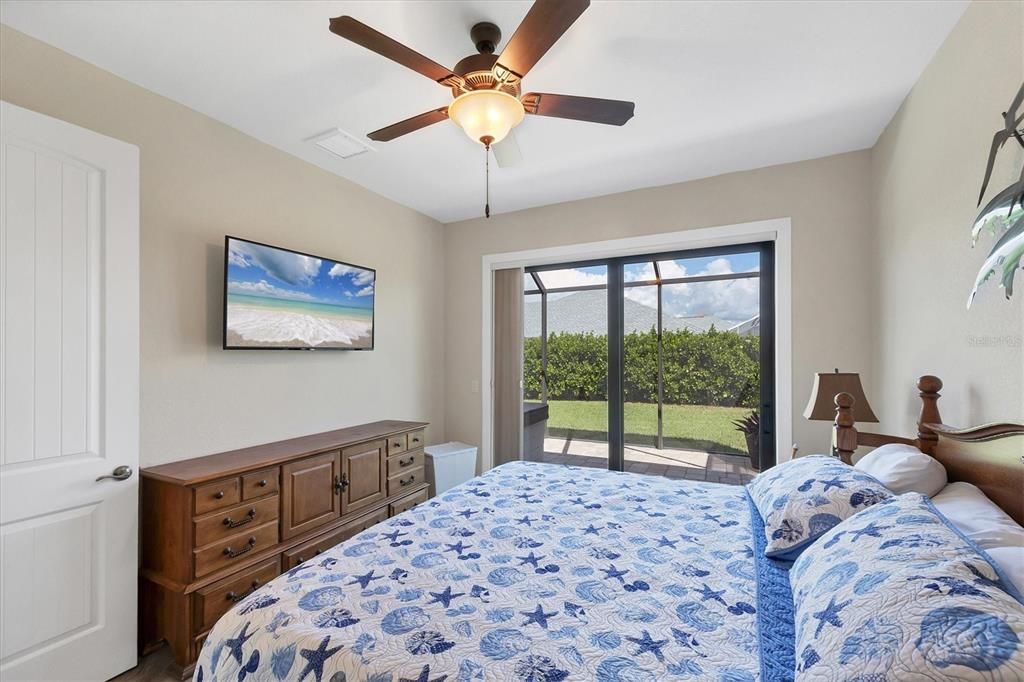 For Sale: $669,000 (3 beds, 2 baths, 2093 Square Feet)