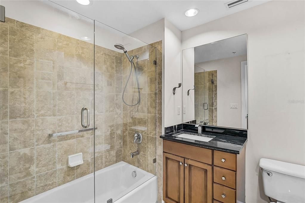 For Sale: $895,000 (2 beds, 2 baths, 1735 Square Feet)