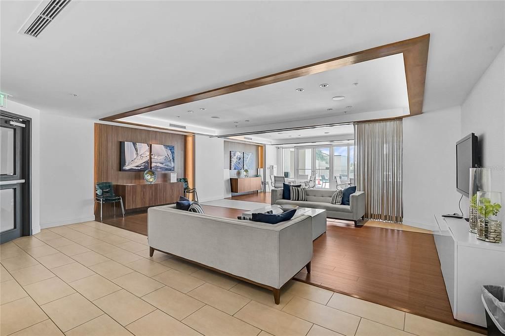 For Sale: $895,000 (2 beds, 2 baths, 1735 Square Feet)