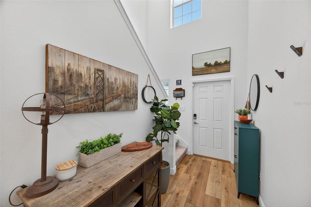 For Sale: $400,000 (5 beds, 2 baths, 2369 Square Feet)