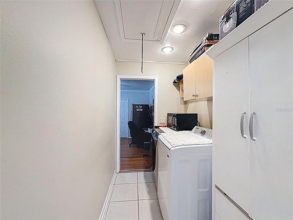 Под контрактом: $285,000 (3 спален, 2 ванн, 1612 Квадратных фут)