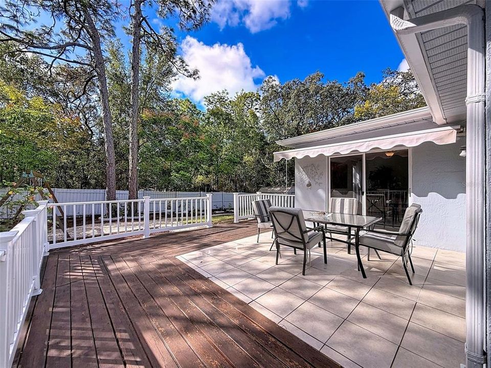 Под контрактом: $285,000 (3 спален, 2 ванн, 1612 Квадратных фут)