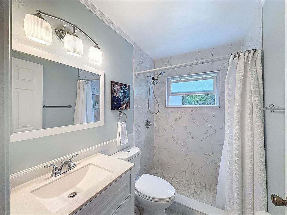 Под контрактом: $285,000 (3 спален, 2 ванн, 1612 Квадратных фут)