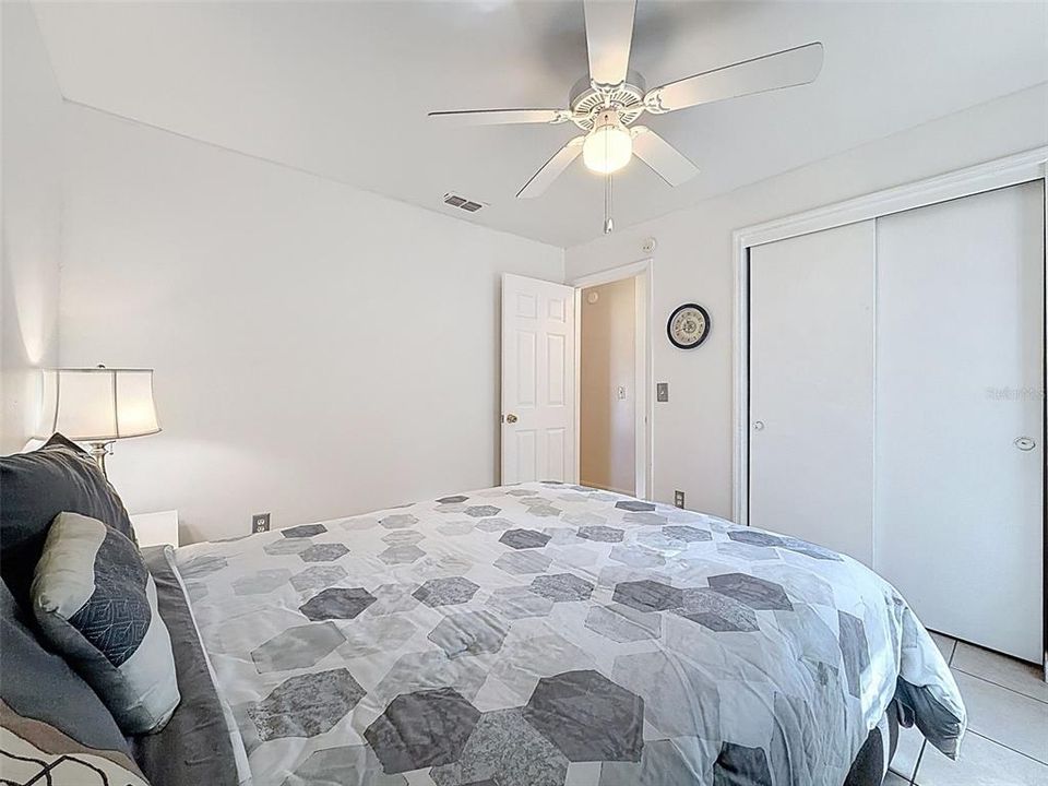 Под контрактом: $285,000 (3 спален, 2 ванн, 1612 Квадратных фут)