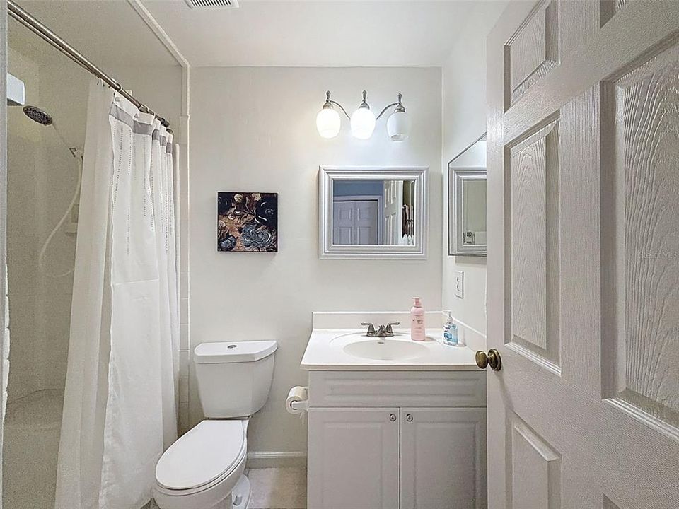 Под контрактом: $285,000 (3 спален, 2 ванн, 1612 Квадратных фут)