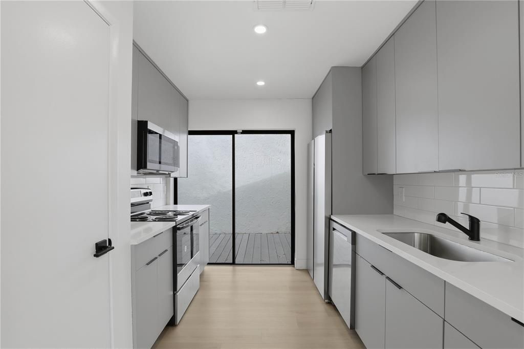 For Rent: $2,300 (3 beds, 2 baths, 1300 Square Feet)