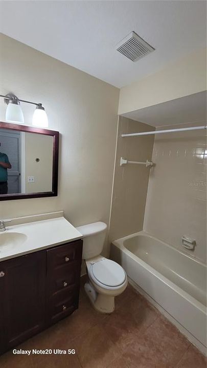 En Renta: $1,400 (2 camas, 1 baños, 1008 Pies cuadrados)