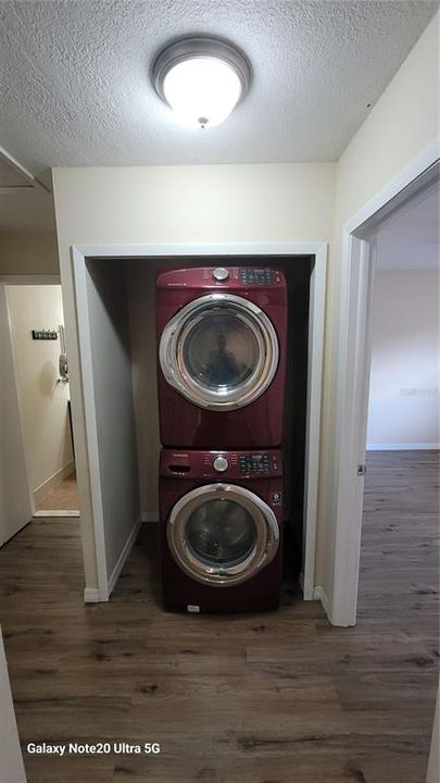 En Renta: $1,400 (2 camas, 1 baños, 1008 Pies cuadrados)