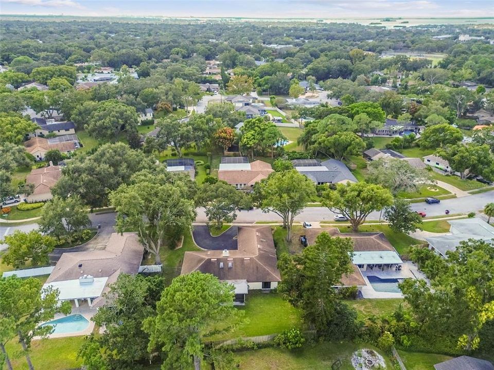 Activo con contrato: $624,916 (4 camas, 2 baños, 2336 Pies cuadrados)