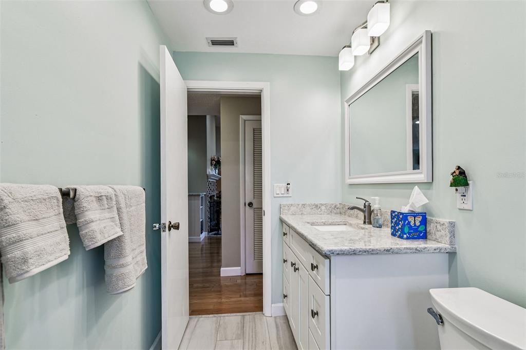 Activo con contrato: $624,916 (4 camas, 2 baños, 2336 Pies cuadrados)