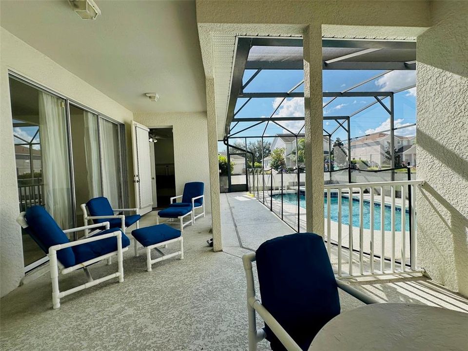 En Renta: $2,200 (4 camas, 3 baños, 1744 Pies cuadrados)