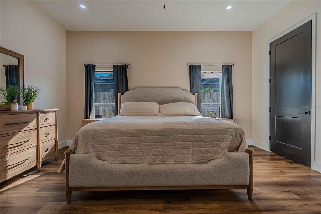 На продажу: $599,000 (4 спален, 3 ванн, 2322 Квадратных фут)