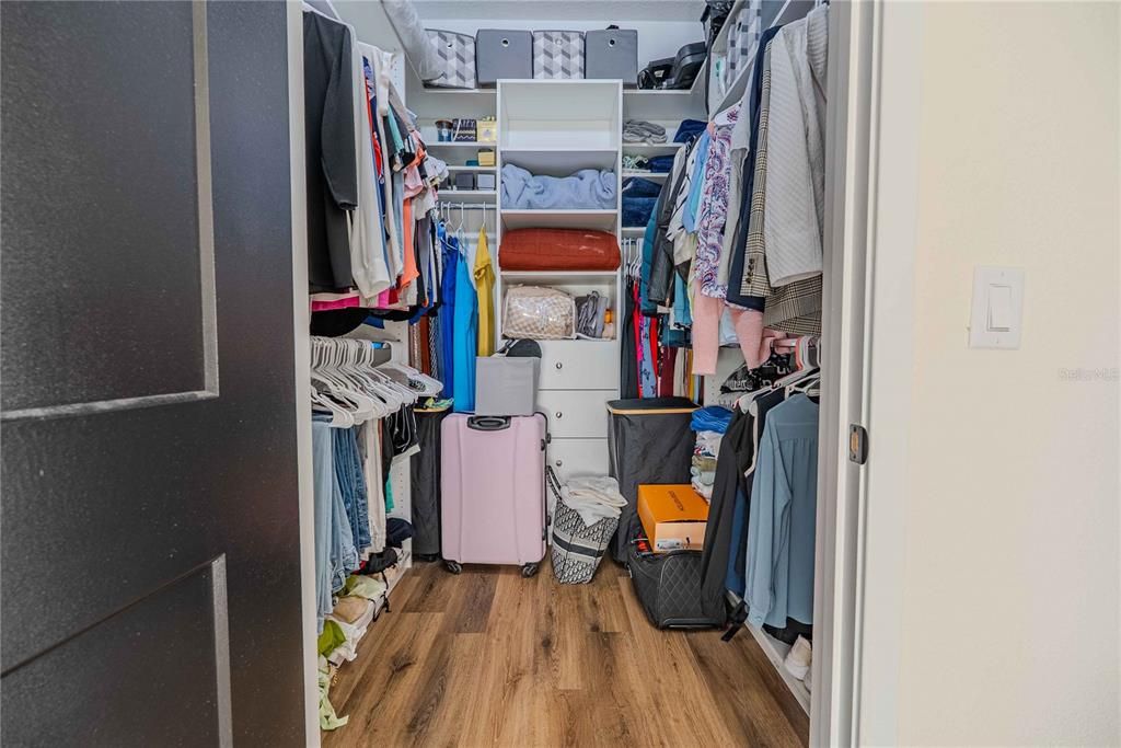 На продажу: $599,000 (4 спален, 3 ванн, 2322 Квадратных фут)