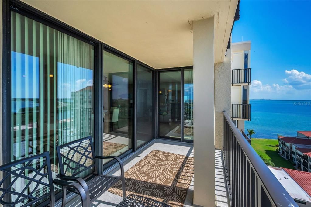 For Rent: $4,500 (2 beds, 2 baths, 1150 Square Feet)