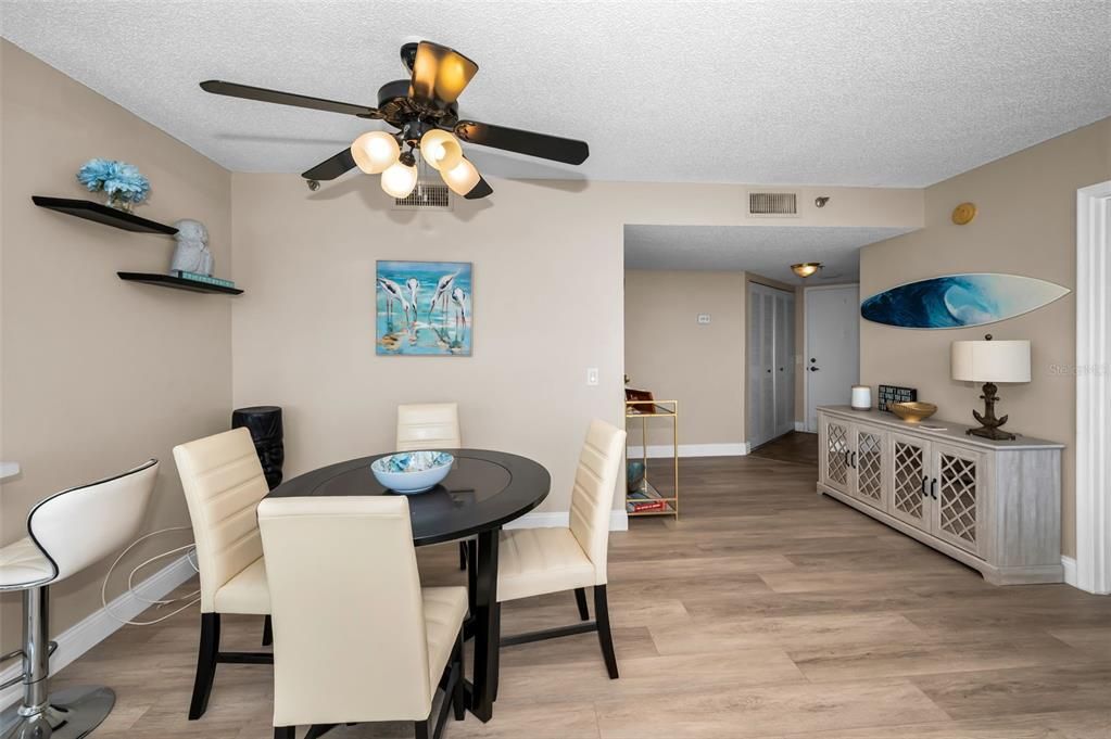 For Rent: $4,500 (2 beds, 2 baths, 1150 Square Feet)