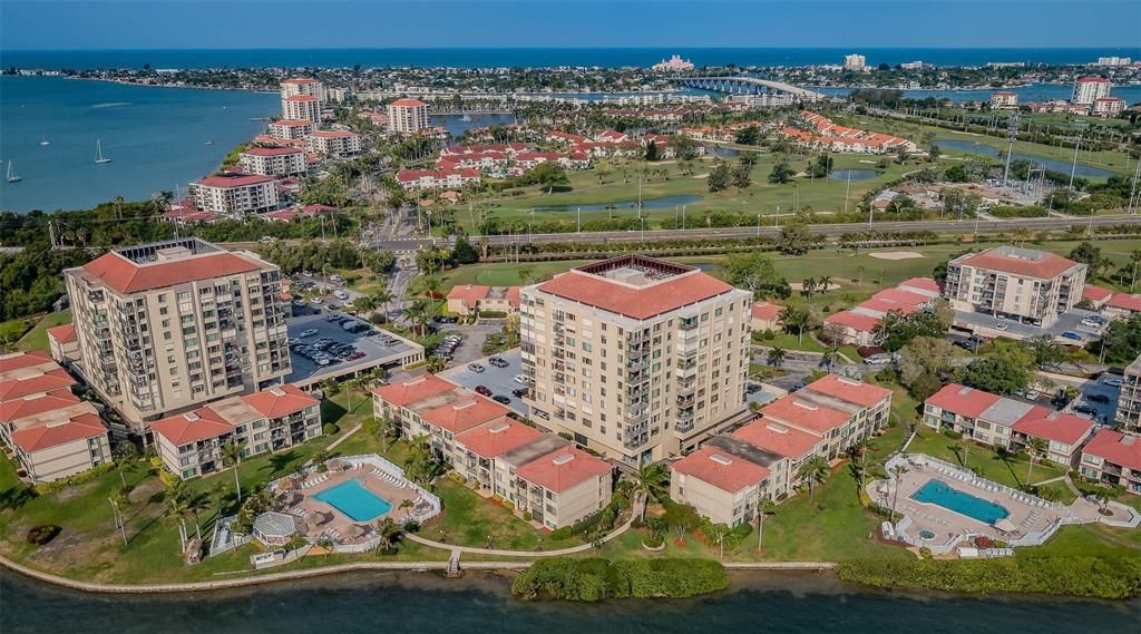 For Rent: $4,500 (2 beds, 2 baths, 1150 Square Feet)