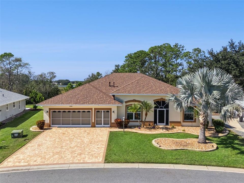 For Sale: $550,000 (5 beds, 3 baths, 3422 Square Feet)