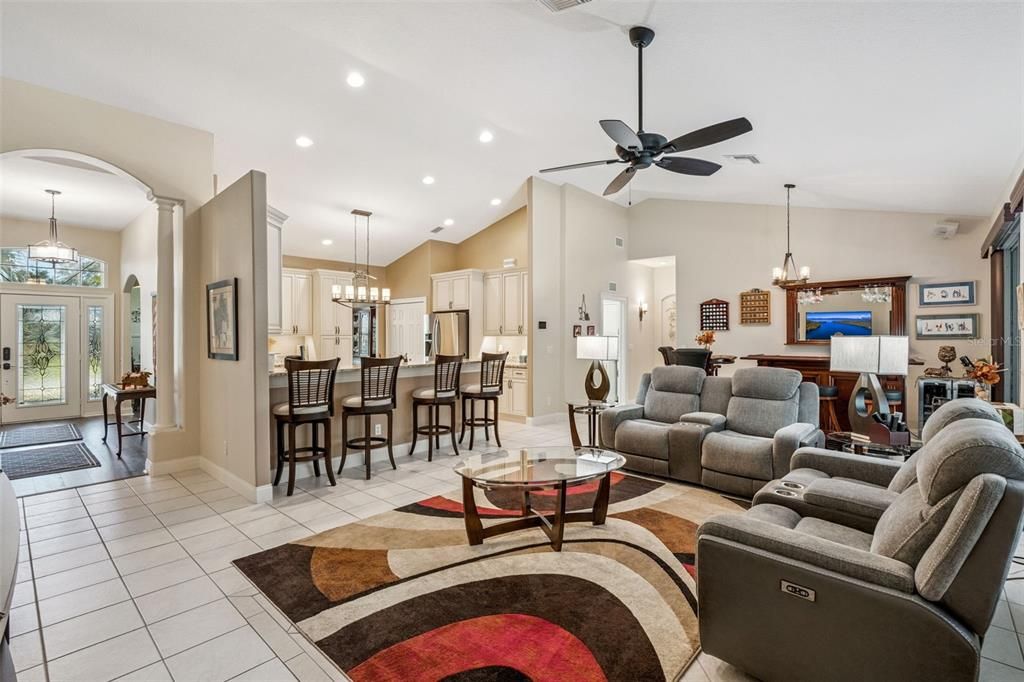 For Sale: $550,000 (5 beds, 3 baths, 3422 Square Feet)