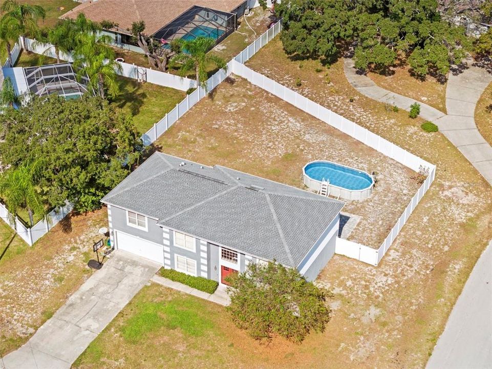 For Sale: $450,000 (7 beds, 2 baths, 3096 Square Feet)