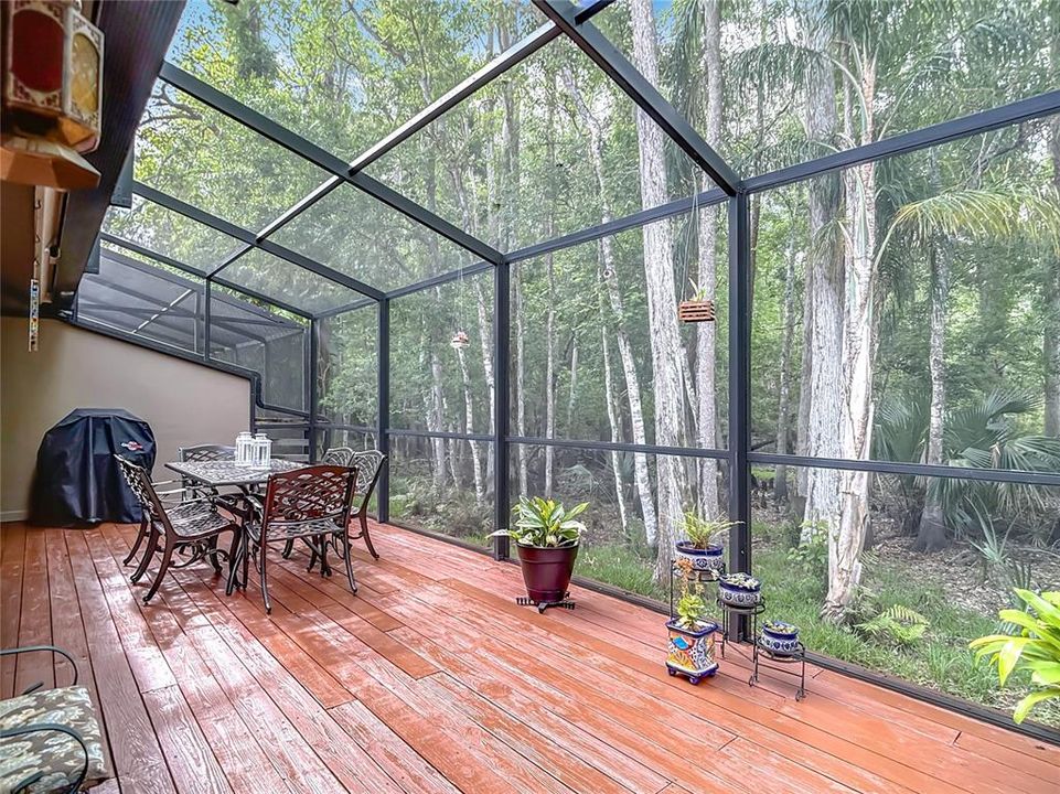 For Sale: $449,000 (2 beds, 2 baths, 1600 Square Feet)