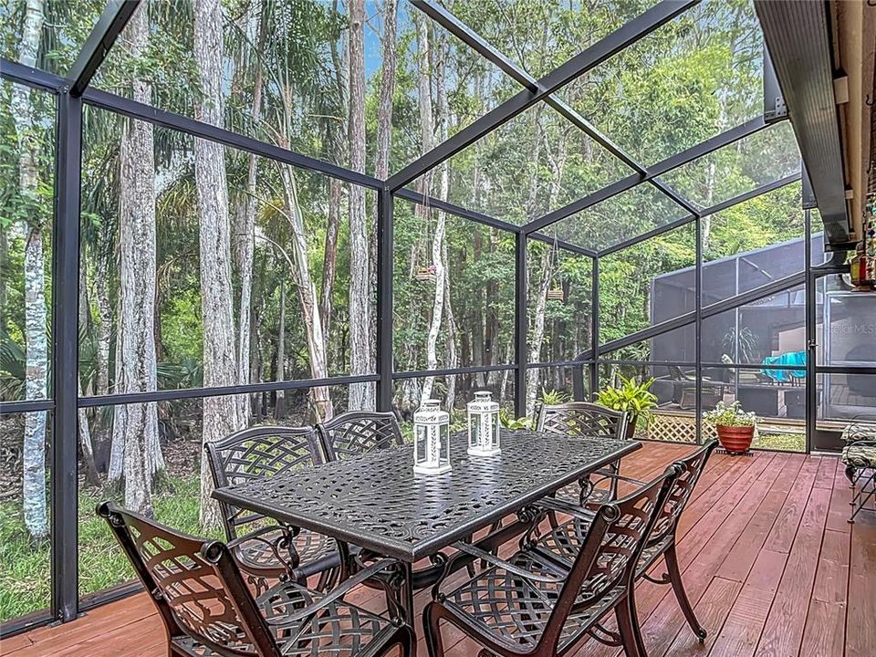 For Sale: $449,000 (2 beds, 2 baths, 1600 Square Feet)